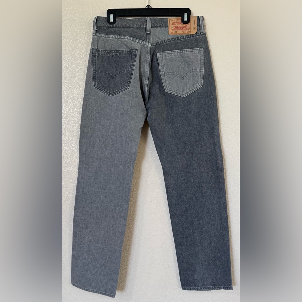 LEVI'S SKATEBOARDING  501  ORIGINAL JEANS Sz 31 X 32 - Picture 4 of 12